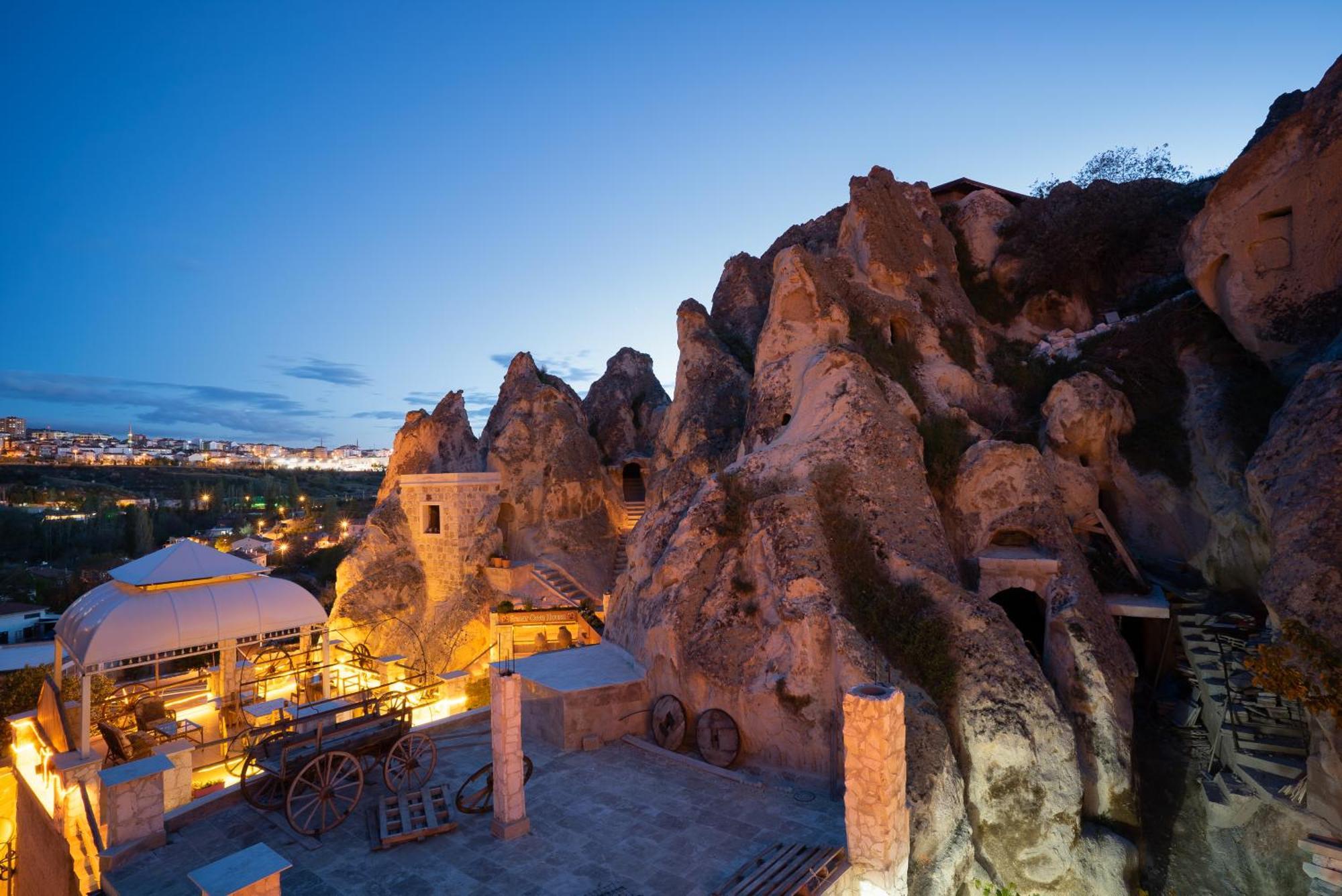 内夫谢希尔 Cappadocia Inans Cave & Swimming Pool Hot酒店 外观 照片